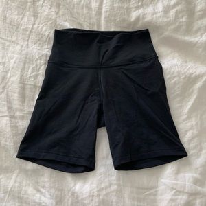 TNA Atmosphere Shorts - M